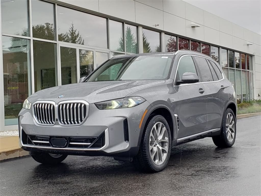 New 2026 BMW X5 xDrive40i SUV