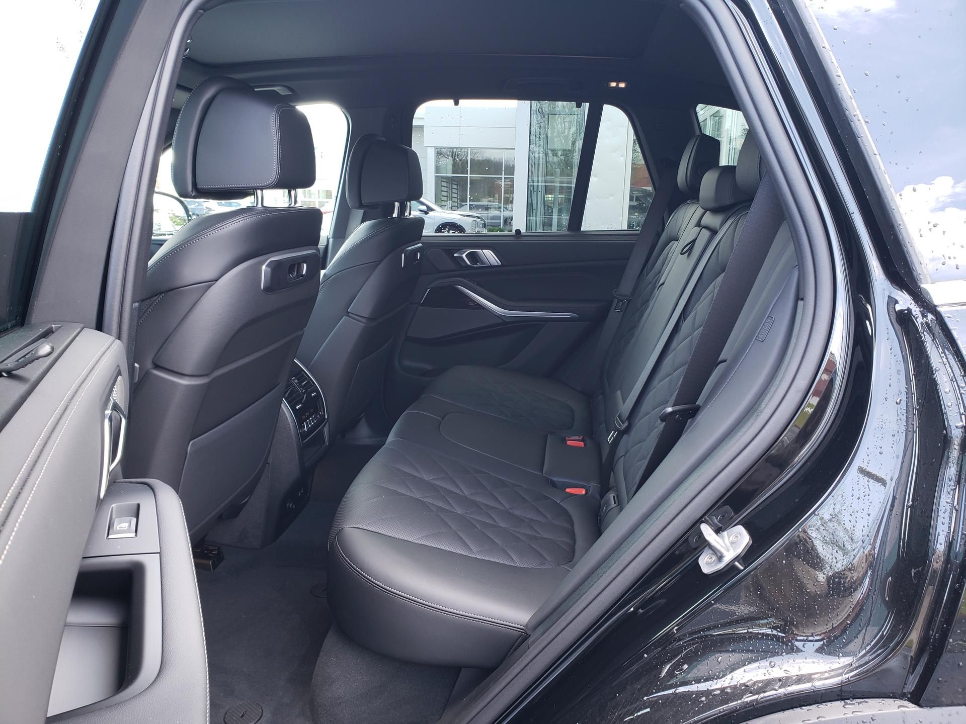2026 BMW X5 40i - Photo 13