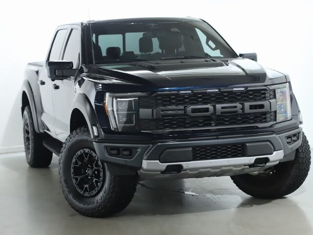 2023 Ford F-150 Raptor photo 2