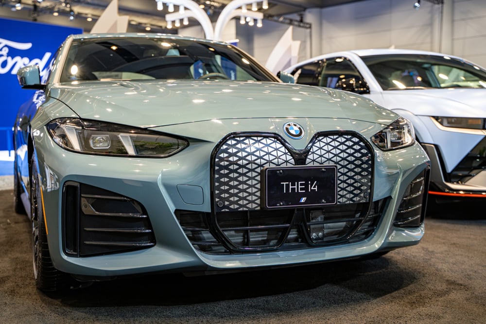 everything-you-need-to-know-about-the-2025-bmw-i4s-battery-and-charging-img.jpg