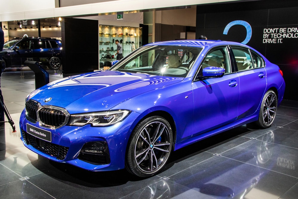 how-many-miles-can-a-bmw-3-series-last-img.jpg