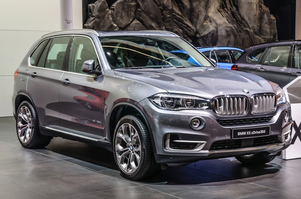 bmw-x5-vs-audi-q7-exploring-the-differences-between-luxury-midsize-suvs-img.jpg