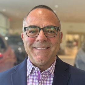 Staff member Michael Spinale from ID_3328ac04bd31