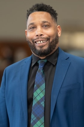 Staff member Raven Wilkes from ID_3328ac04bd31