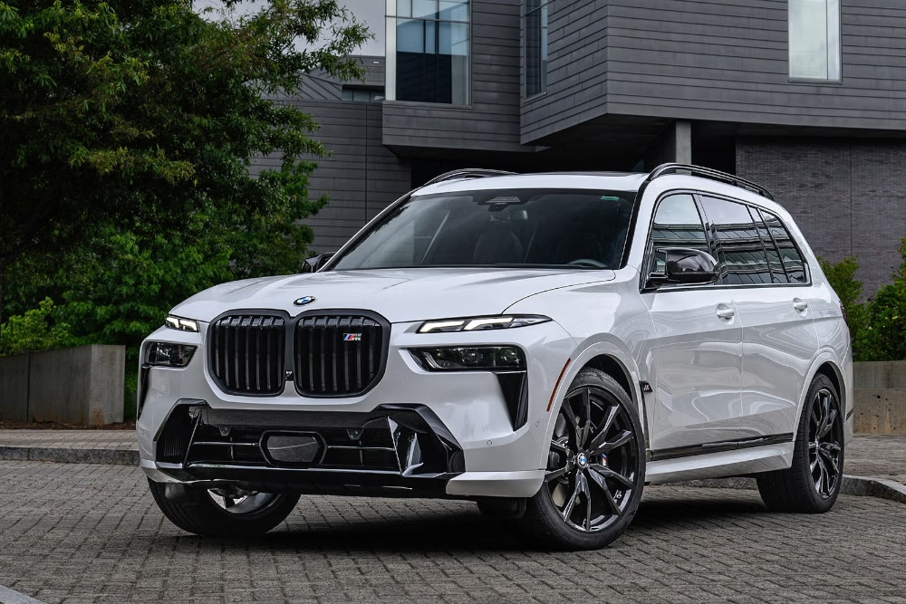 a-closer-look-at-the-2026-bmw-x7.jpg