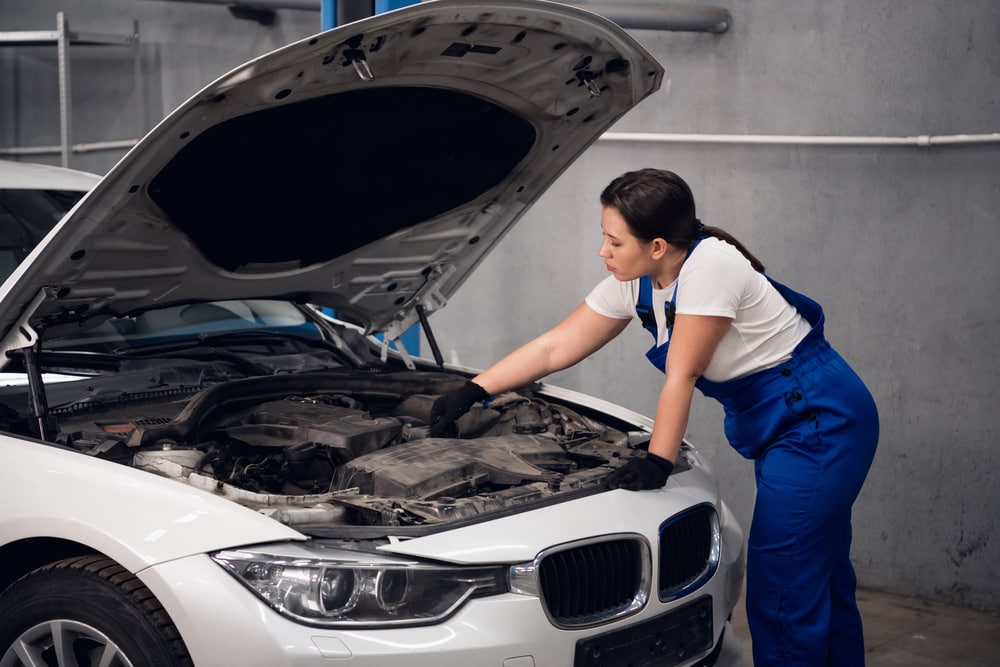bmw-battery-in-cleveland-high-quality-battery-services-for-your-bmw-img.jpg
