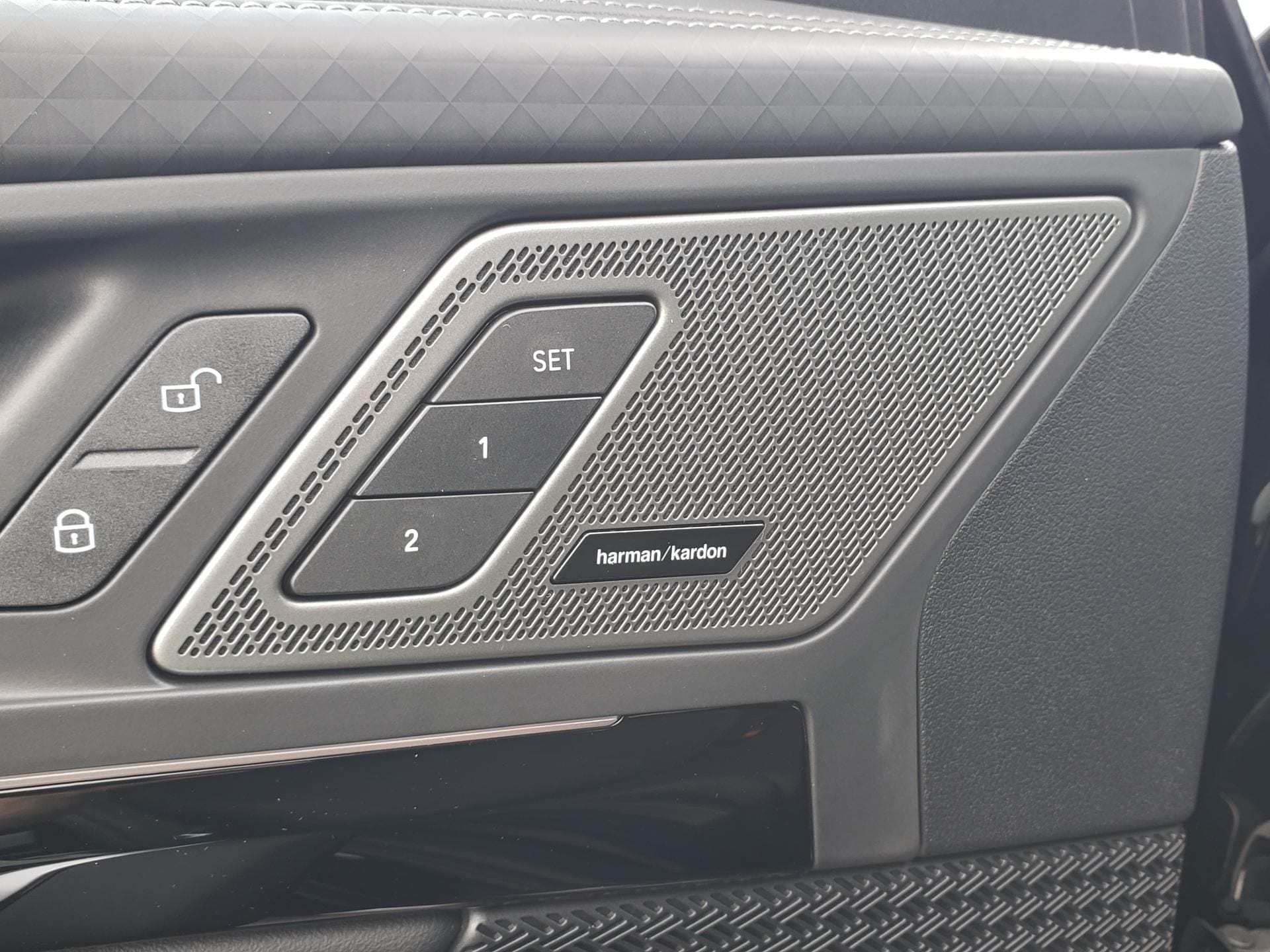 2026 BMW X2 28i - Photo 22