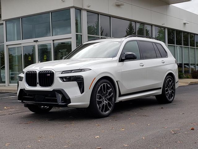 2026 BMW X7 M60i's photo