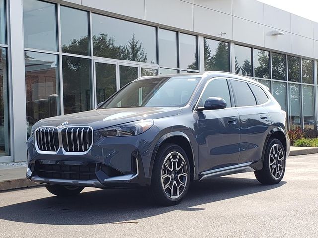 2026 BMW X1 28i's photo