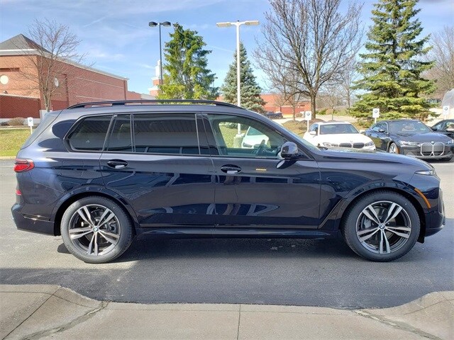 2025 Bmw X7 xDrive40i photo 4