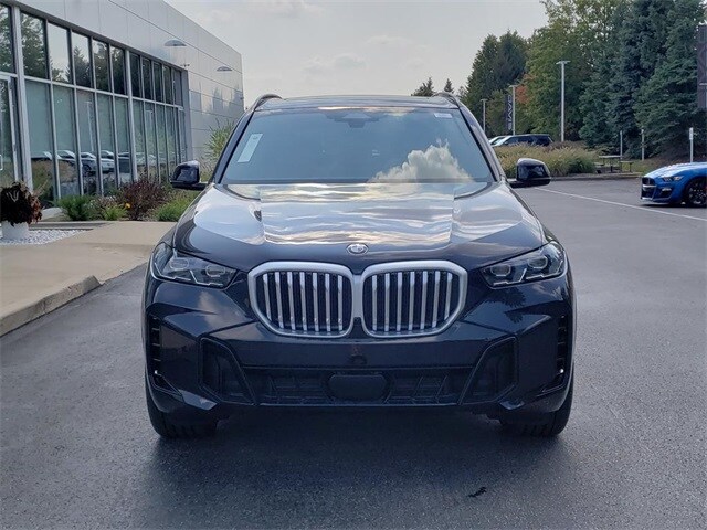 2026 Bmw X5 xDrive40i photo 2
