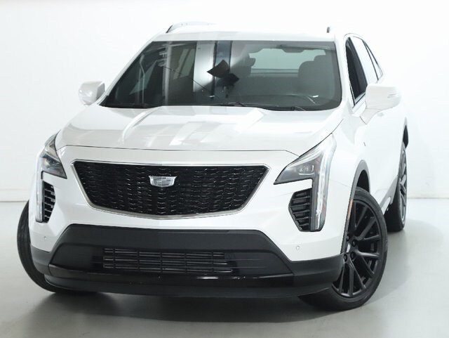 2022 Cadillac XT4 Sport photo 3