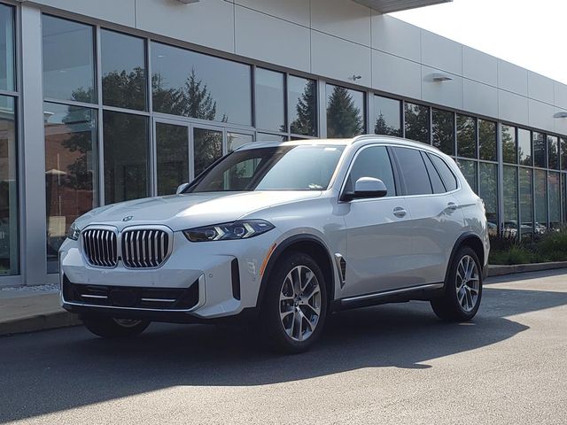 2026 BMW X5 40i's photo