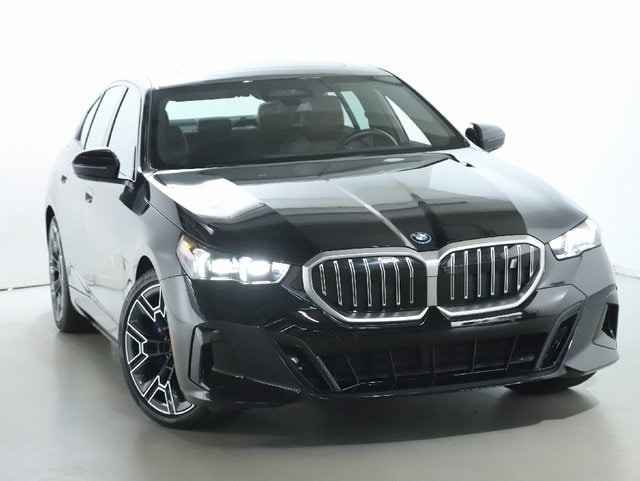 Used 2024 BMW i5 Base with VIN WBY33FK0XRCR50199 for sale in Solon, OH