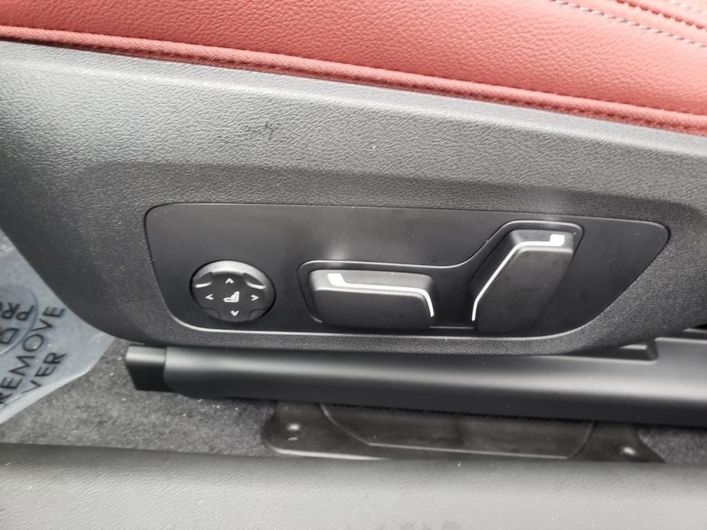 2026 BMW 2 Series 230i - Photo 18