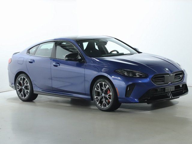 2025 BMW 2 Series M235 - Photo 9