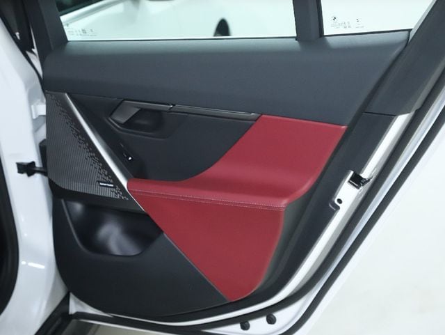 2025 BMW i5 40 - Photo 32