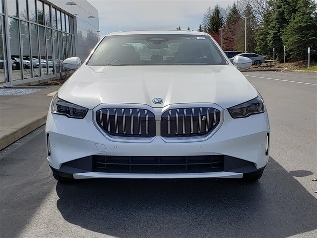 Used 2025 BMW i5 Base with VIN WBY13HG04SCU78017 for sale in Solon, OH