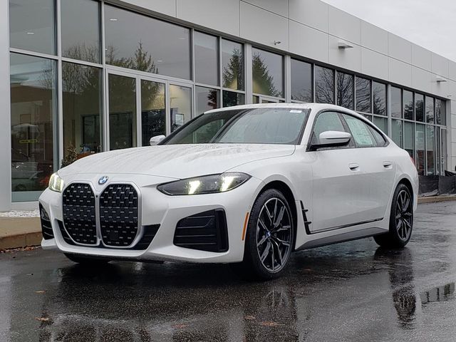 2026 BMW 4 Series 430i's photo