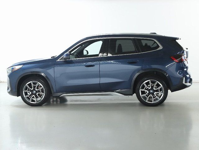 2025 BMW X1 28i - Photo 44
