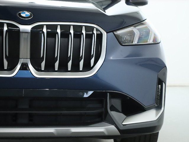 2025 BMW X1 28i - Photo 9