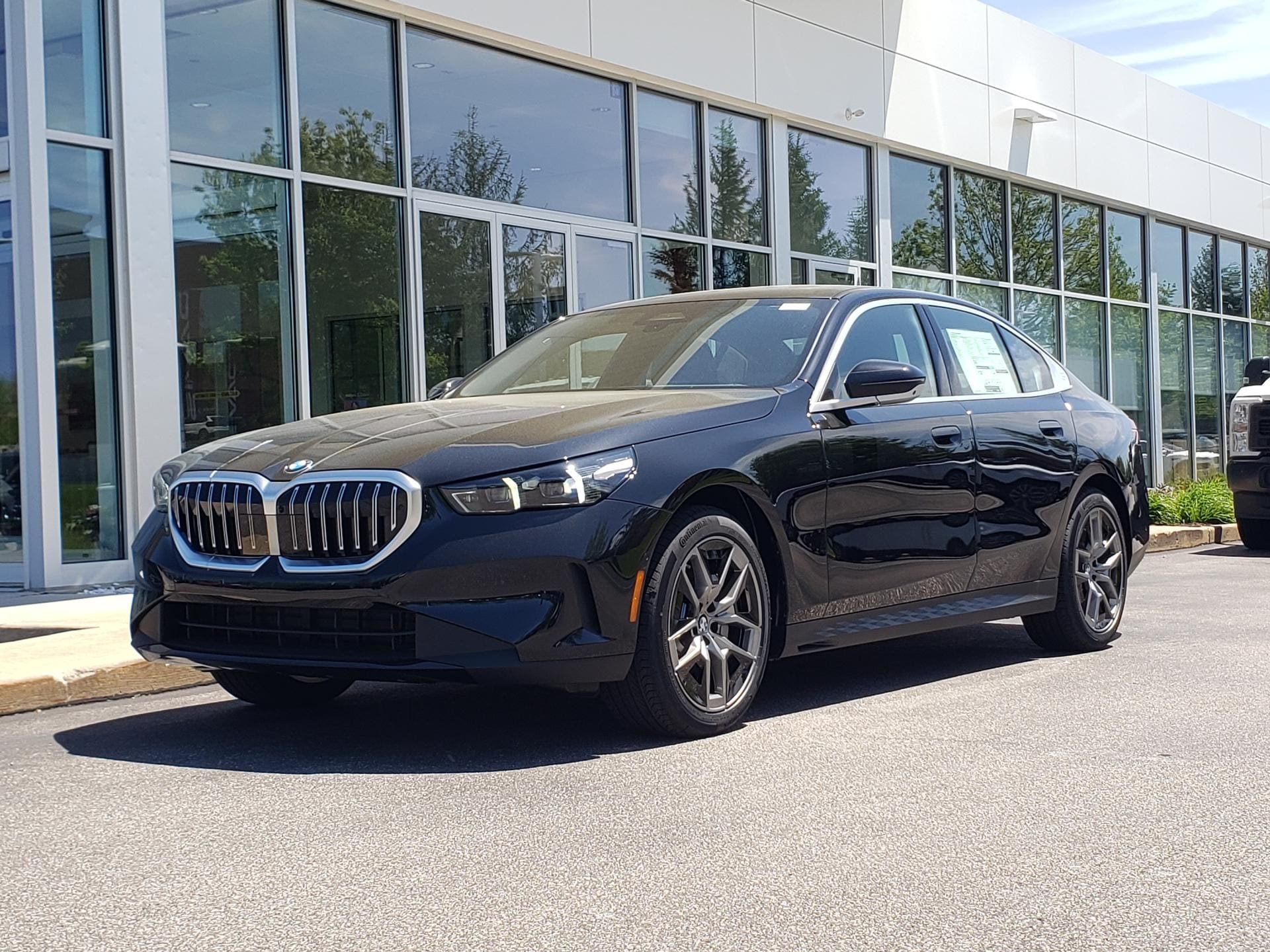 2027 BMW 530i Sedan 