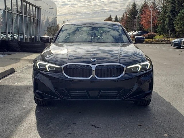 2026 Bmw 330i xDrive photo 2