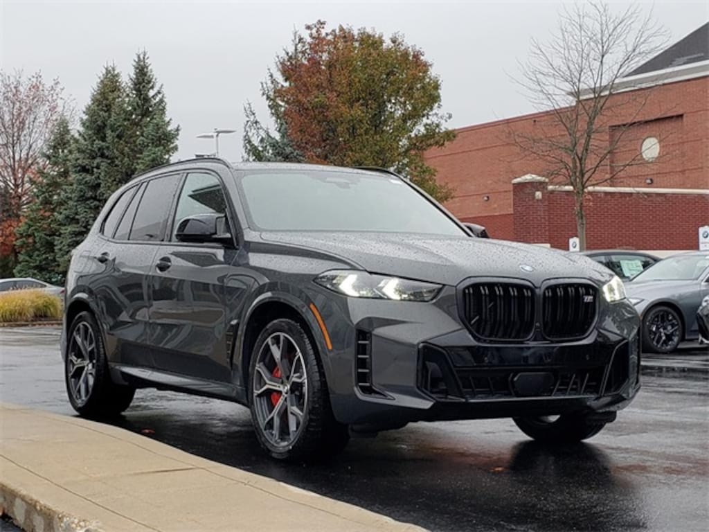 New 2026 BMW X5 M60i SUV