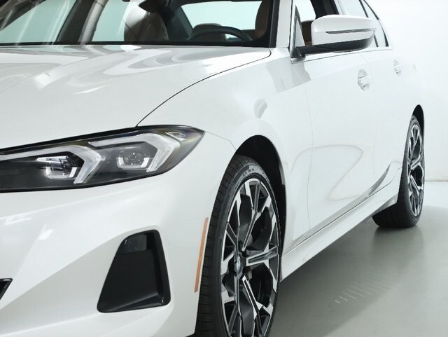 2025 Bmw 330i xDrive photo 4