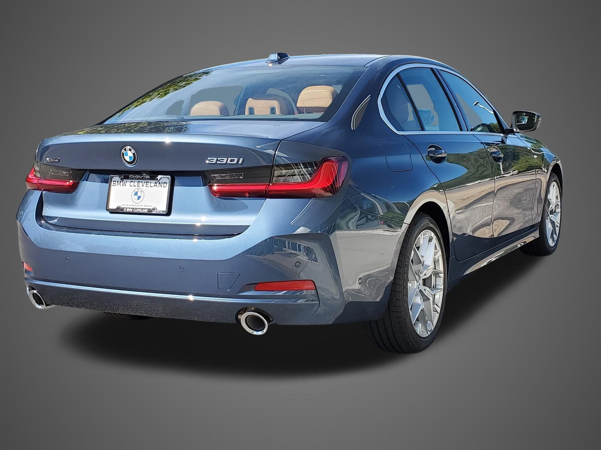 2026 BMW 3 Series 330i - Photo 6