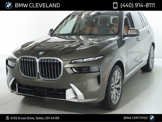 2024 BMW X7 xDrive40i's photo