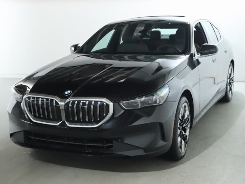 Certified 2025 BMW 530i xDrive Sedan