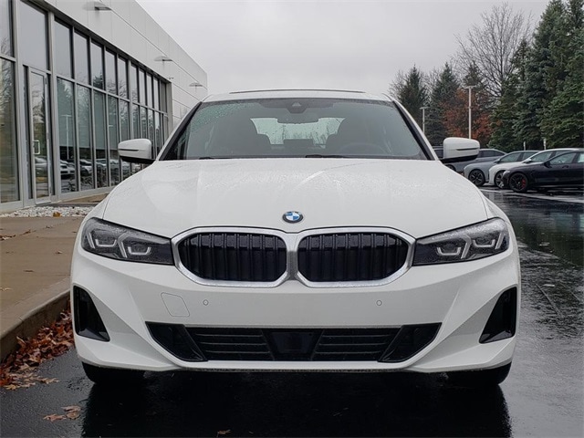 Used 2025 BMW 3 Series 330i with VIN 3MW89CW00S8F13157 for sale in Solon, OH