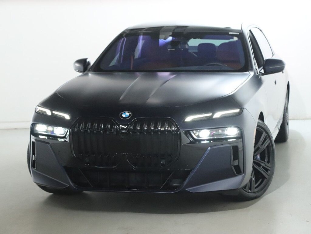 Certified 2023 BMW 760i xDrive Sedan