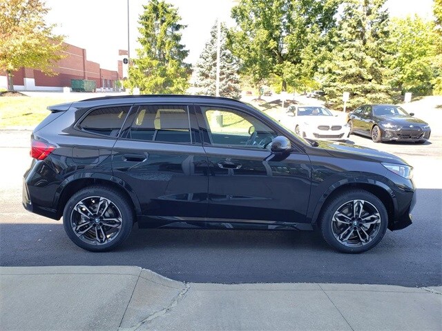 2026 Bmw X1 XDrive28i photo 3