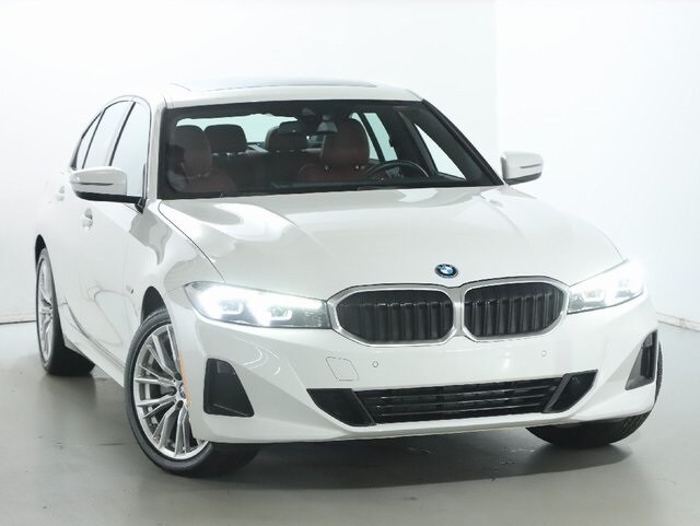 2023 Bmw 330e xDrive photo 2
