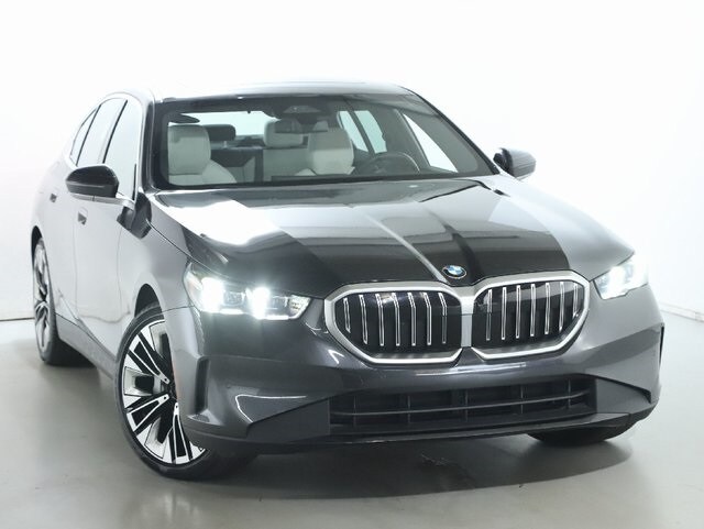 2025 Bmw 530i xDrive photo 2