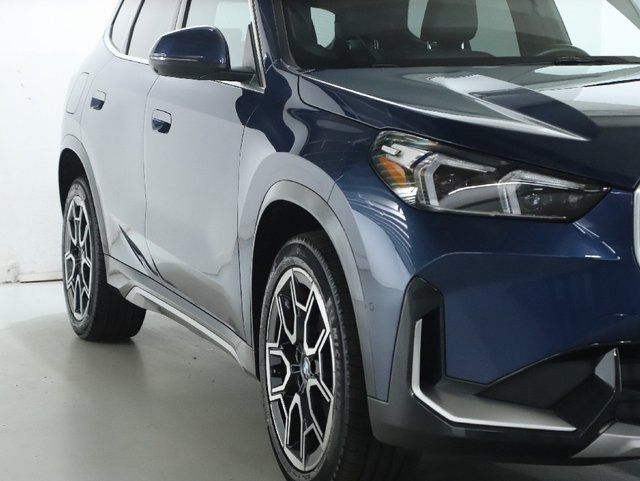 2025 BMW X1 28i - Photo 10