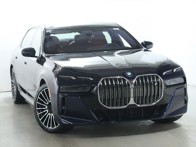 Used 2025 BMW i7 60 with VIN WBY53EJ04SCU90029 for sale in Solon, OH