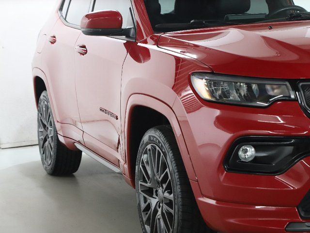 2022 Jeep Compass (RED) Edition - Photo 9