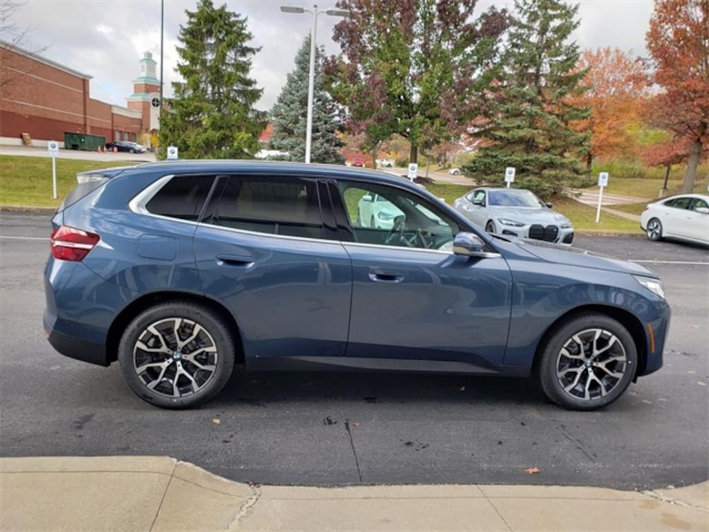 New 2026 BMW X3 30 xDrive SUV