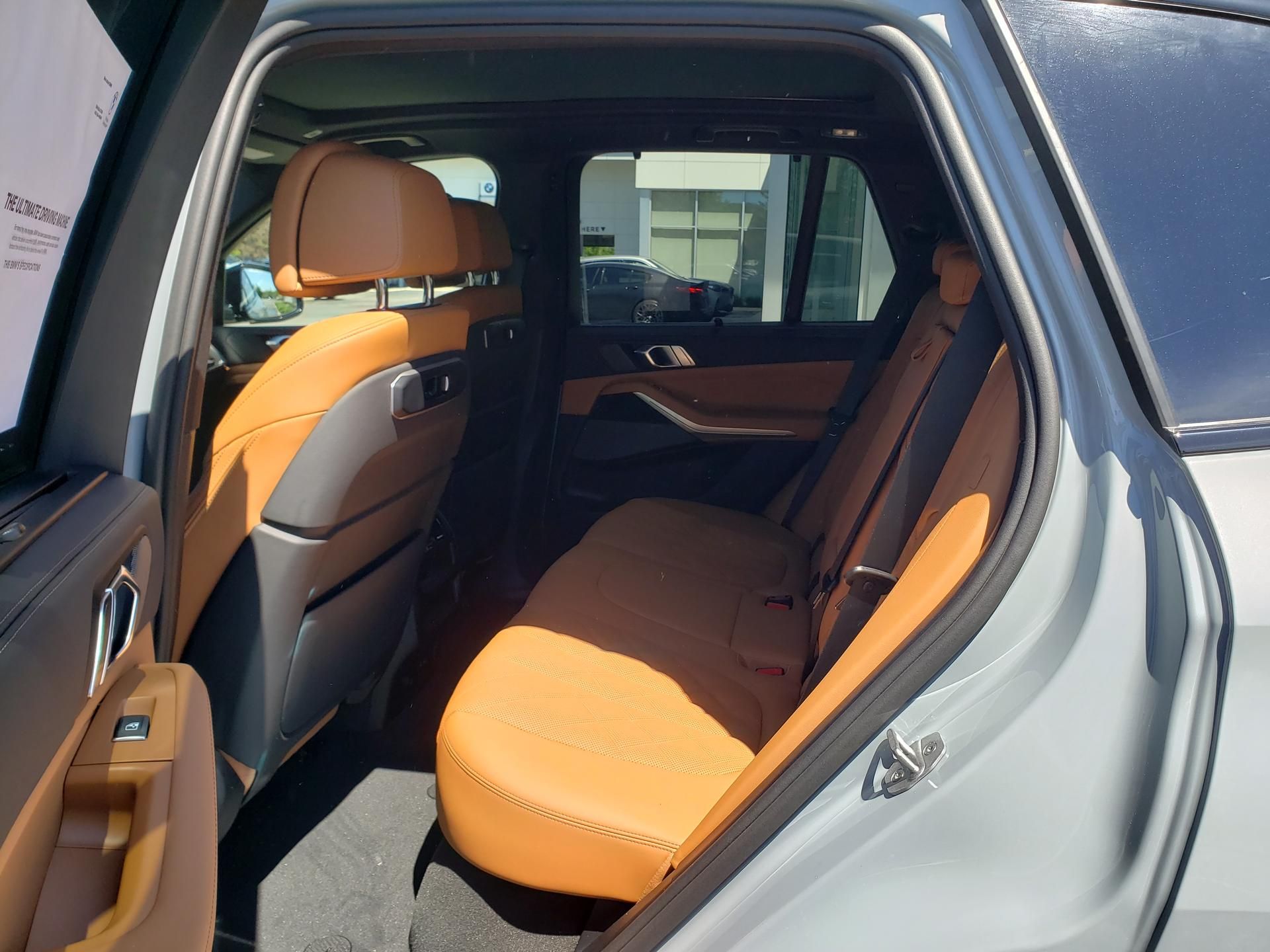 2026 BMW X5 50e - Photo 11