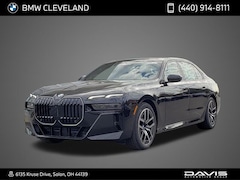 2026 BMW 740i xDrive Sedan