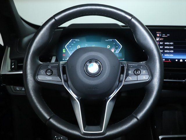 2025 BMW X1 28i - Photo 27
