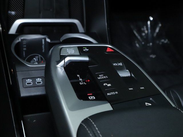2025 BMW X1 28i - Photo 32