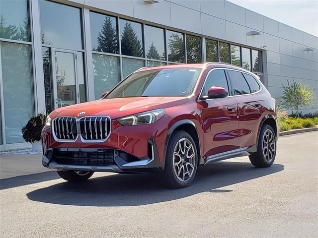 2026 BMW X1 28i's photo