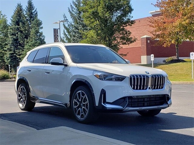 2026 Bmw X1 XDrive28i photo 3