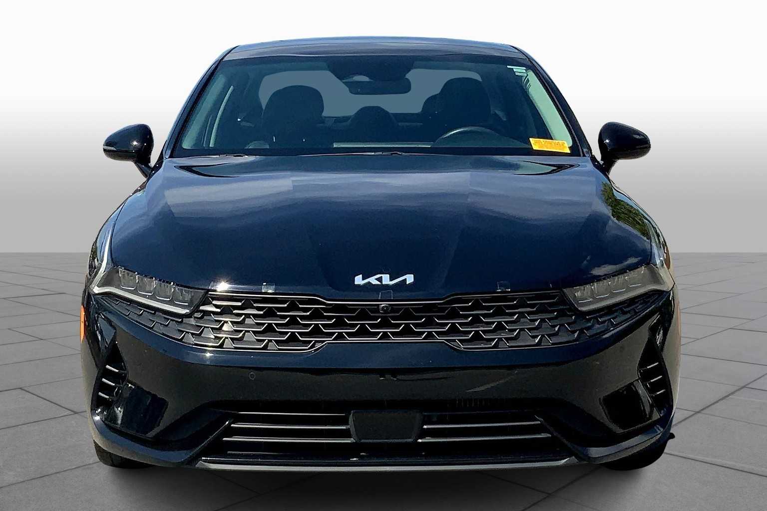2024 Kia K5 EX photo 2