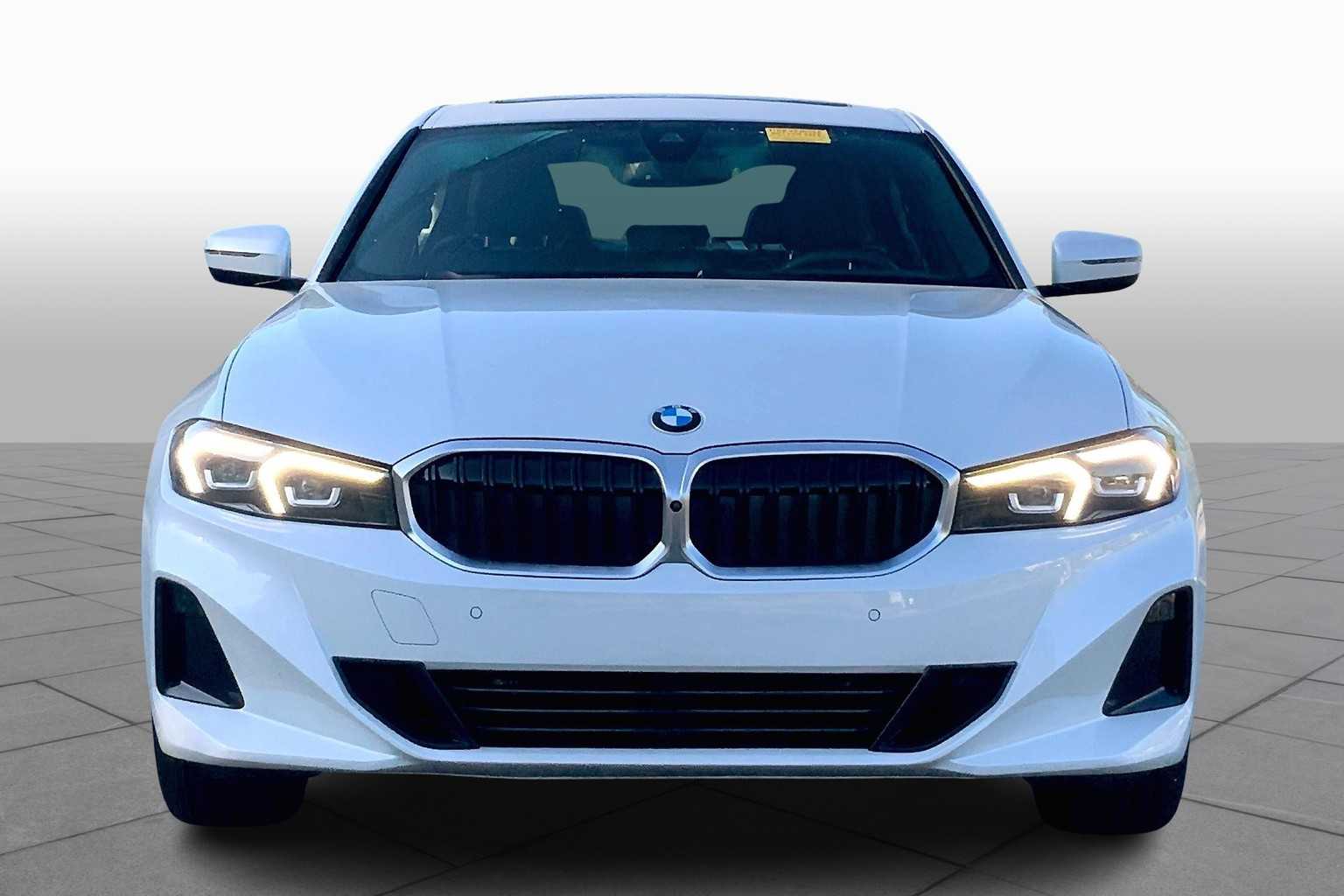 2025 Bmw 330i 330i xDrive photo 3