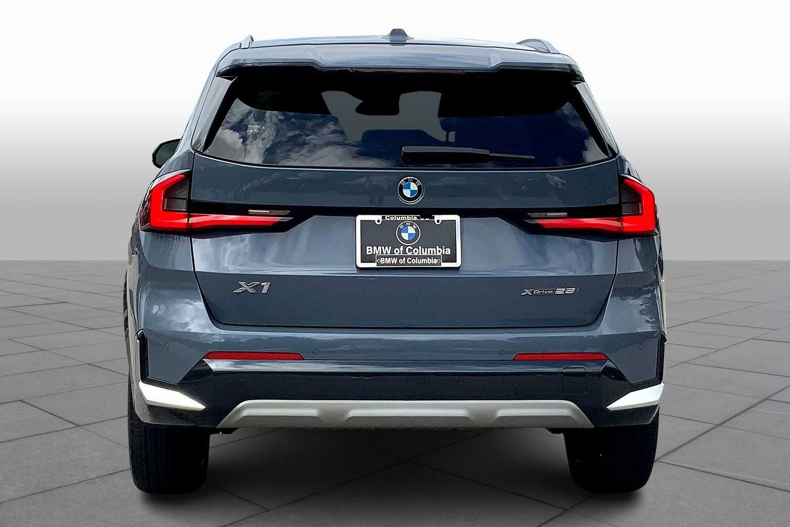 2023 Bmw X1 XDrive28i photo 3